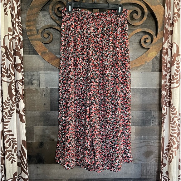 Floral Wide Leg Pants by Eyeshadow Black Red Yellow Flowers Elastic Waist - Picture 14 of 16